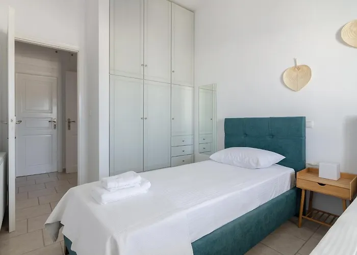 And Spacious In Paros Апартаменты Науса