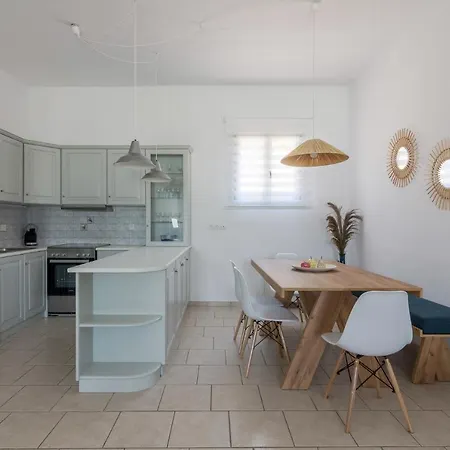 Apartment And Spacious In Paros *
