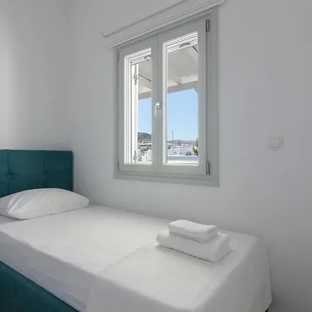 And Spacious In Paros Apartment Naousa (Paros)