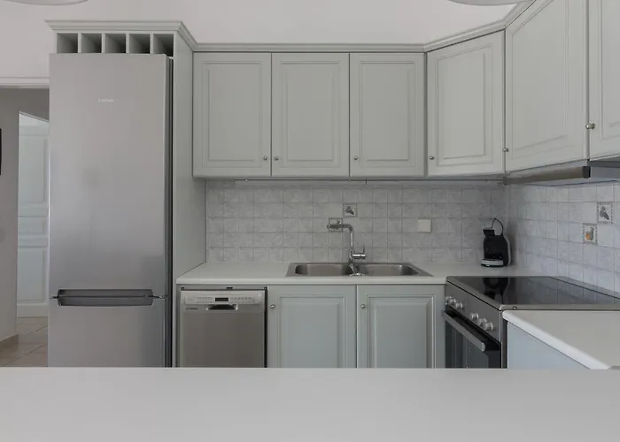 דירה And Spacious In Paros *